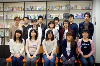 大阪アミューズメントメディア専門学校ノベルス学科の学生・集合写真2.jpg