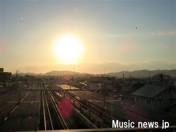 法隆寺駅から見る西日.jpg